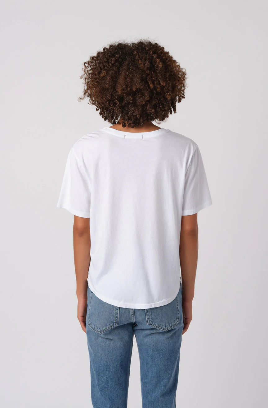 amo boy tee white