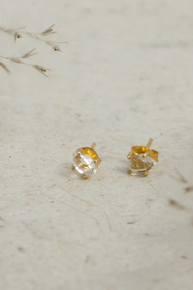 ananda soul daydreamer stud earrings