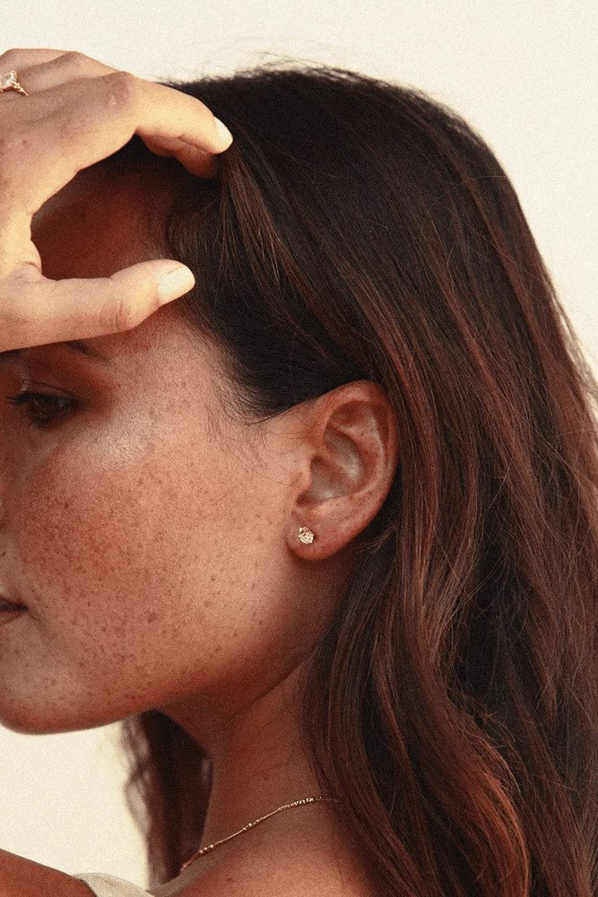 ananda soul daydreamer stud earrings