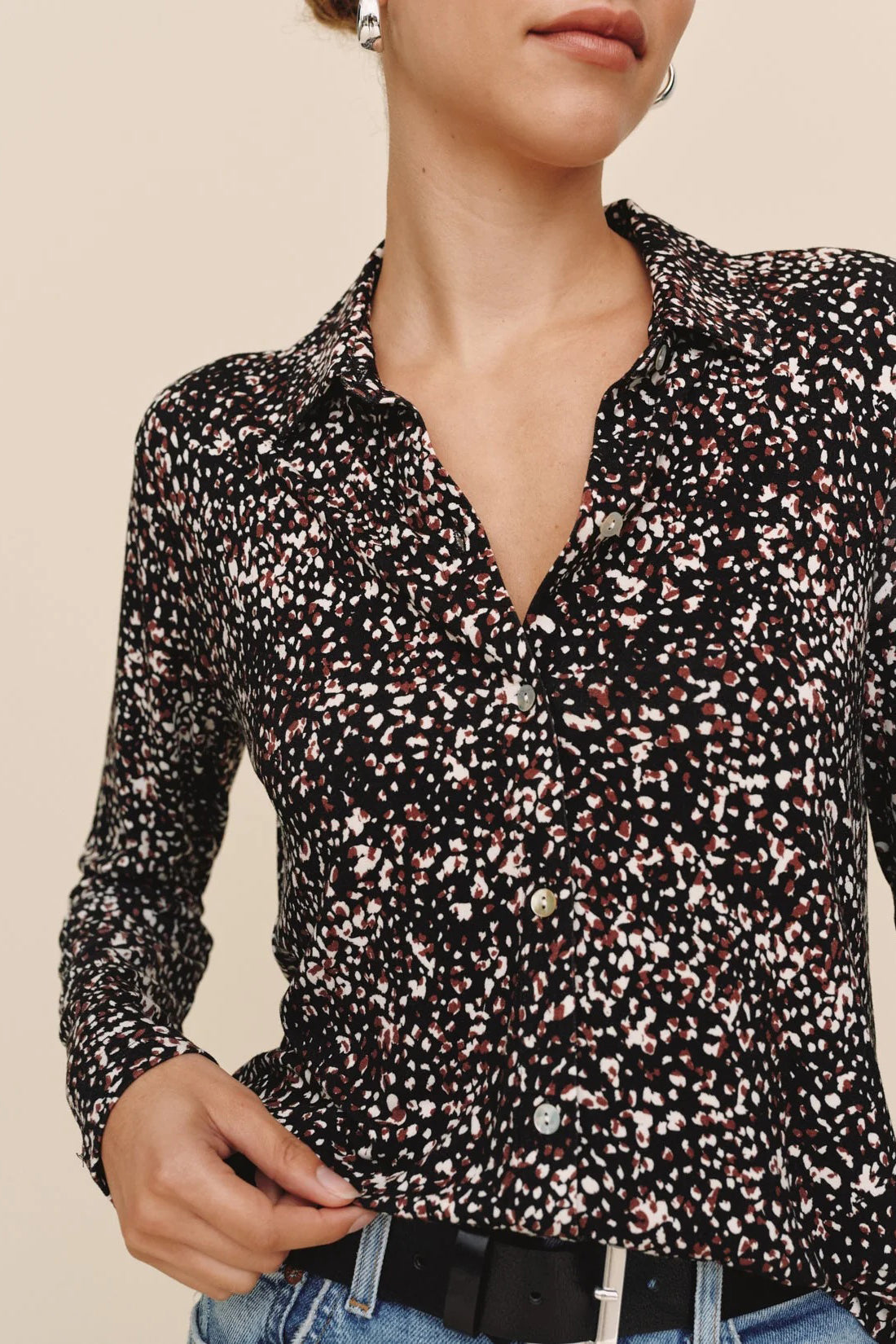 bella dahl button up knit top painted animal print