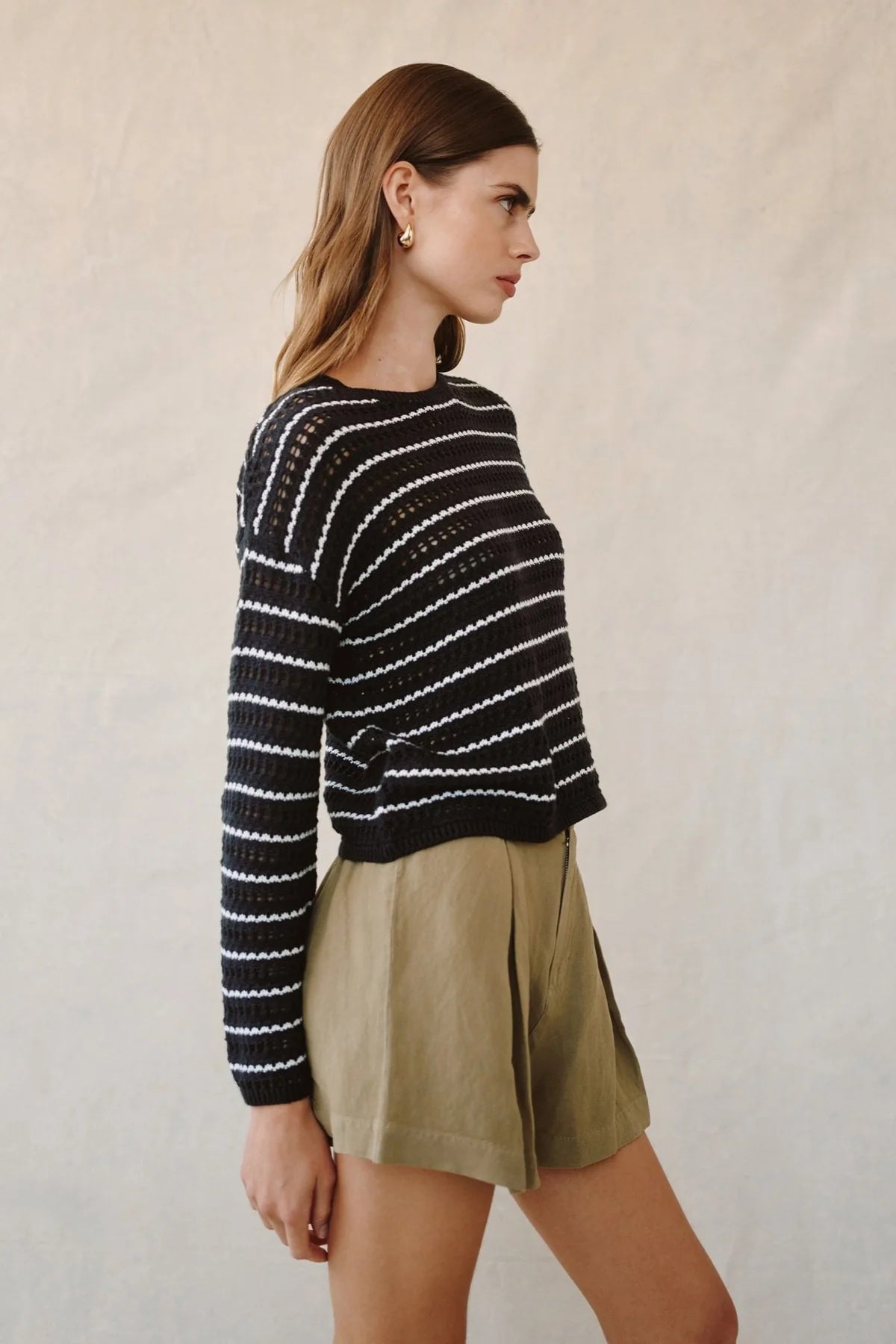 bella dahl crew neck sweater black ivory stripe