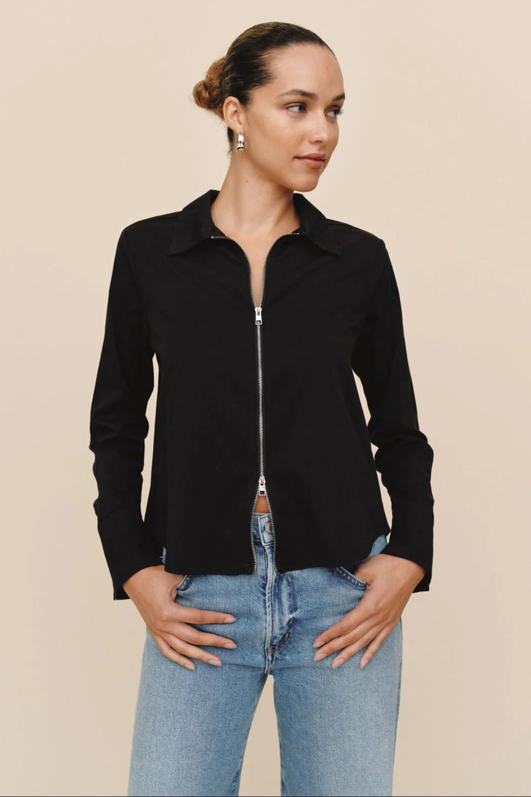 bella dahl zip front shirt black