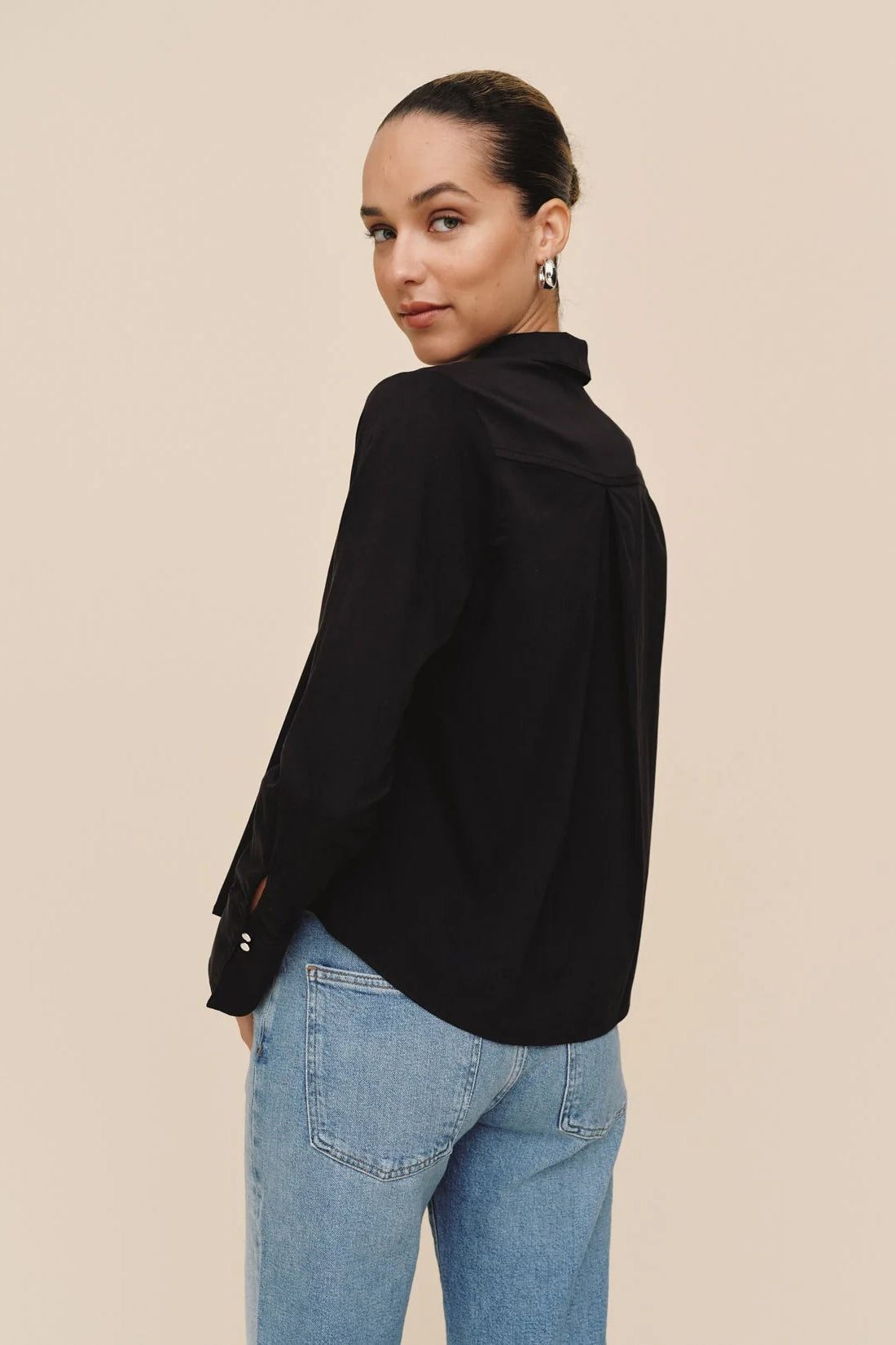 bella dahl zip front shirt black