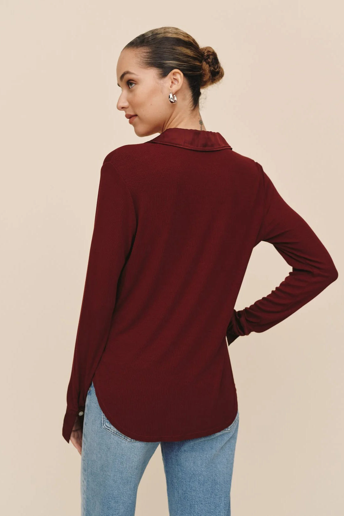 bella dahl mixed button down cabernet red