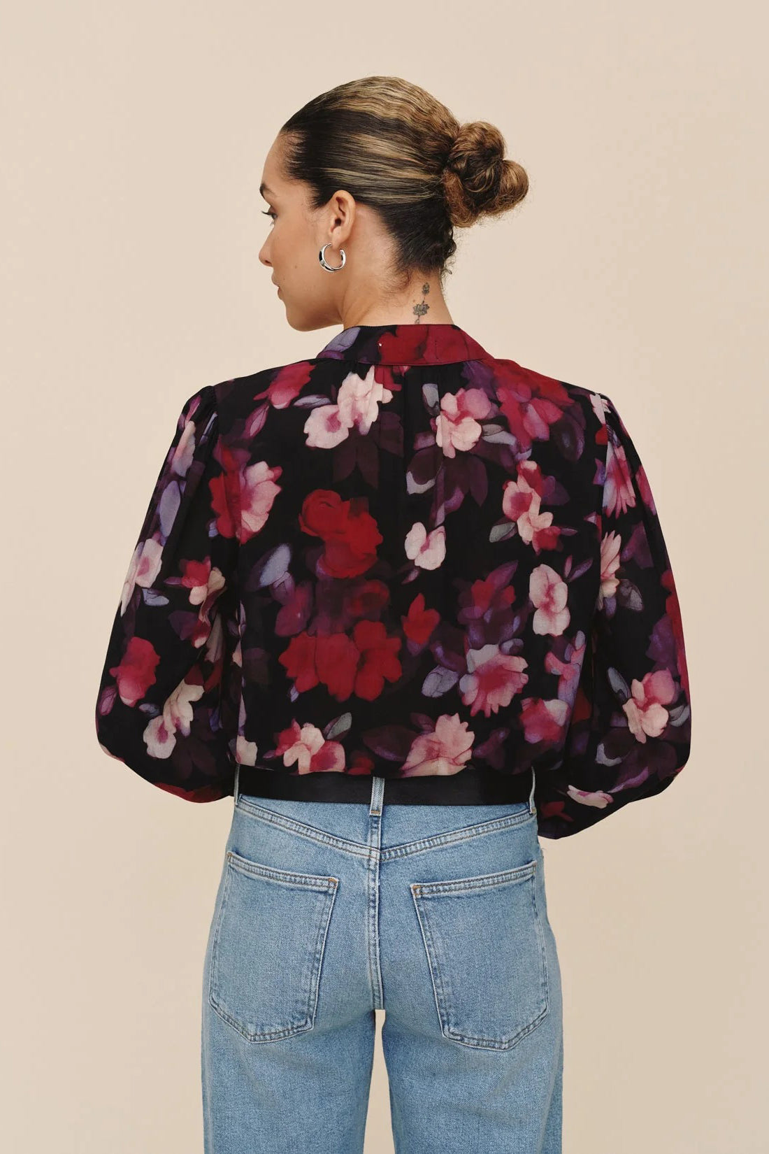 bella dahl shirred button up blouse berry bloom