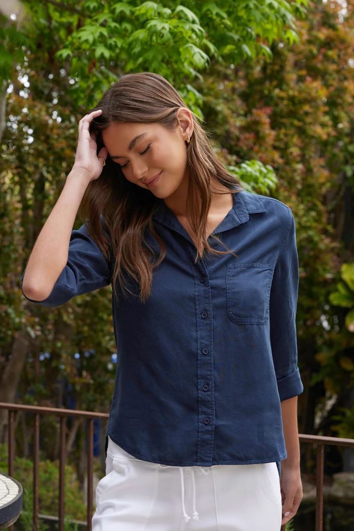 bella dahl shirt tail button down jody g