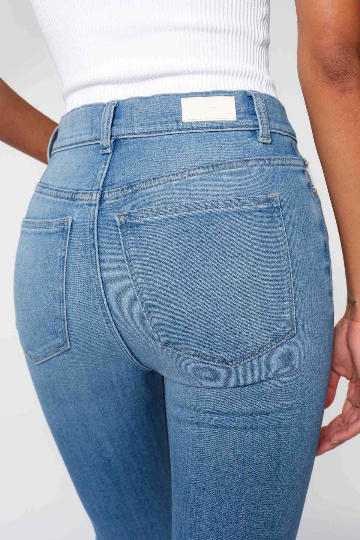 dl1961 bridget crop boot east port