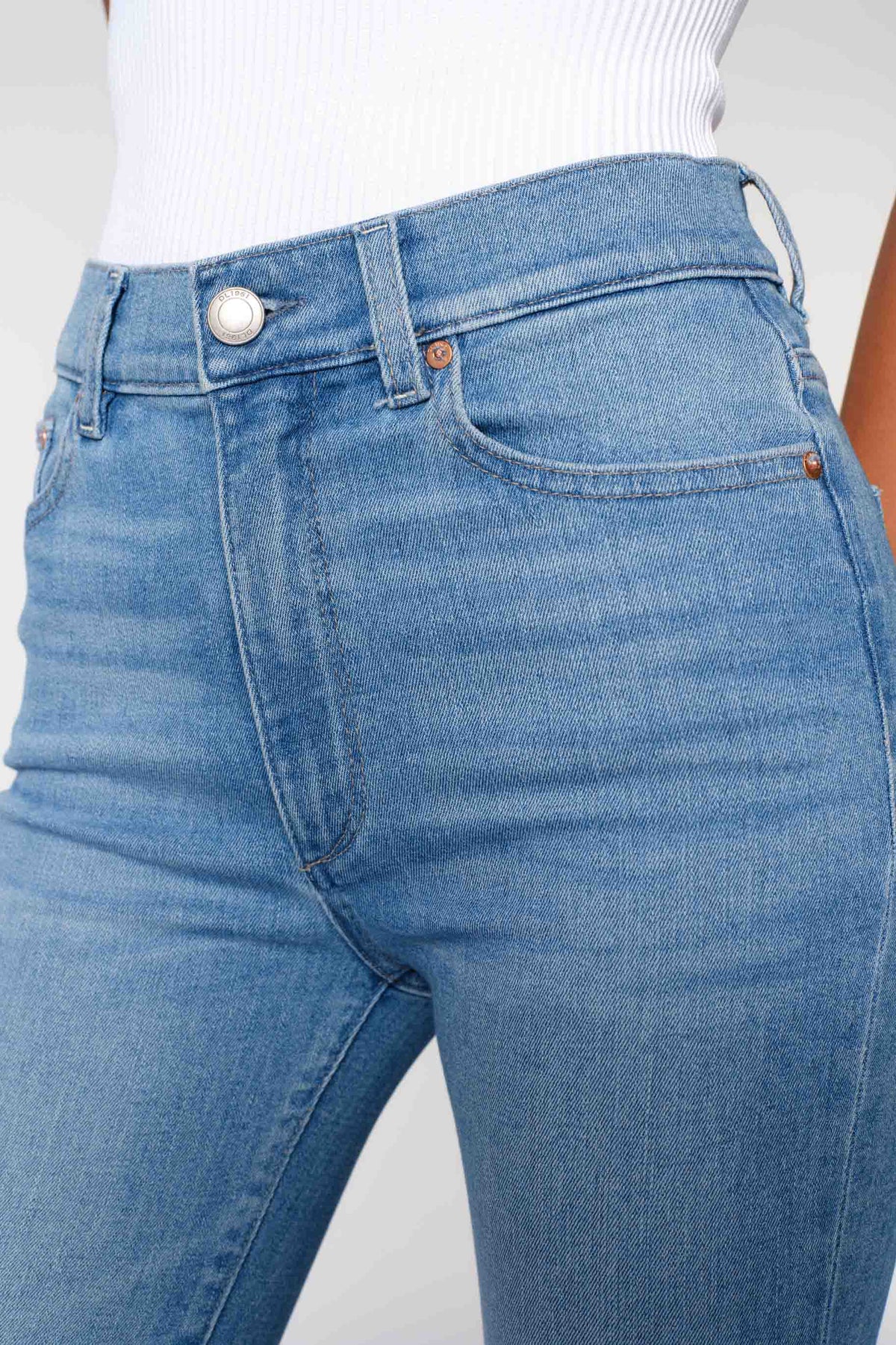 dl1961 bridget crop boot east port