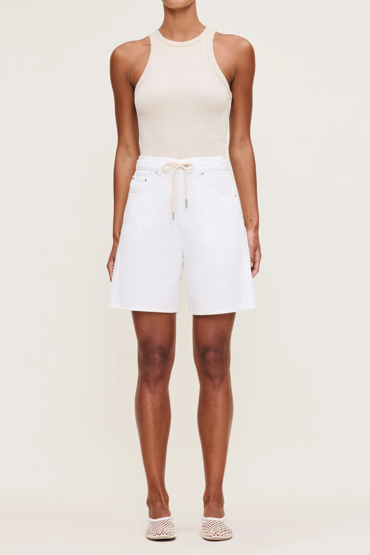dl1961 taylor drawstring short white