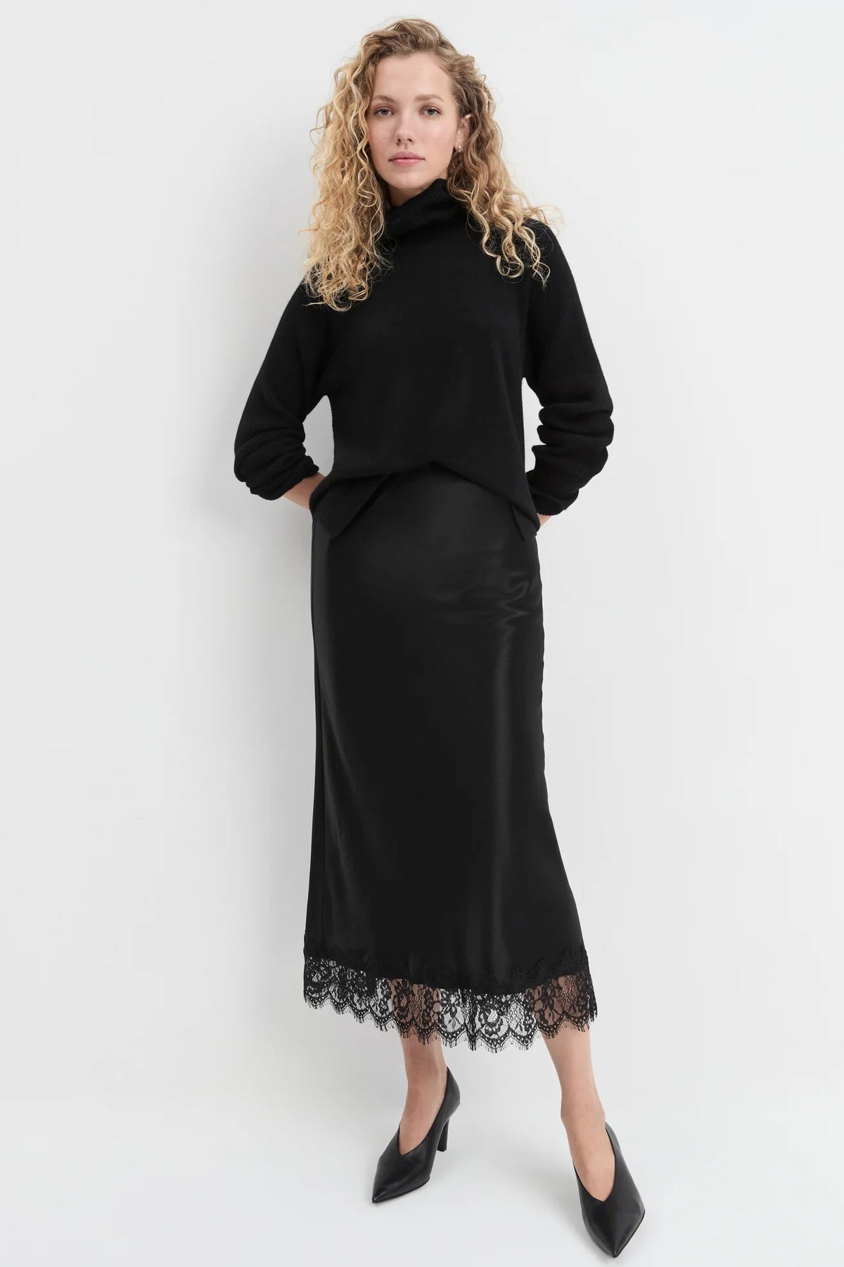 favorite daughter the lacy favorite skirt black