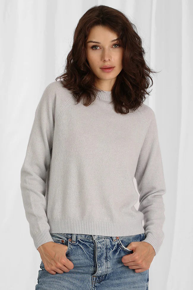 minnie rose cashmere shrunken crew light heather grey