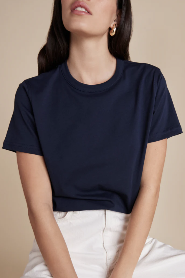 soldout.nyc the iconically soft perfect tee navy