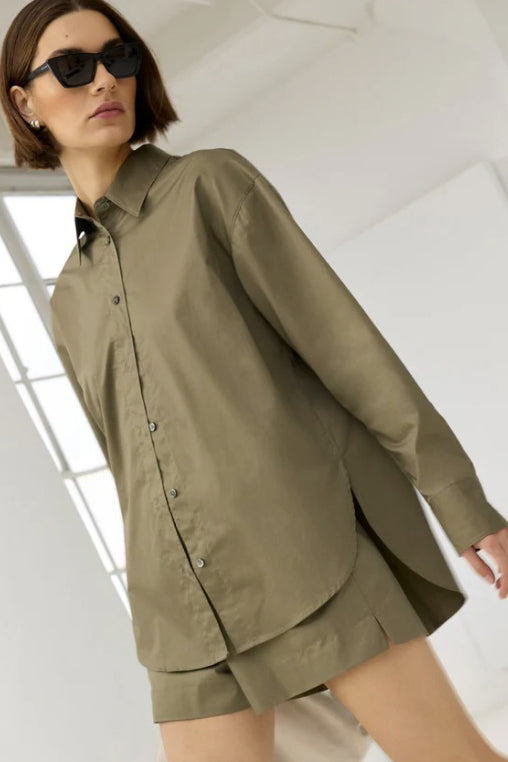 soldout.nyc the everything short olive