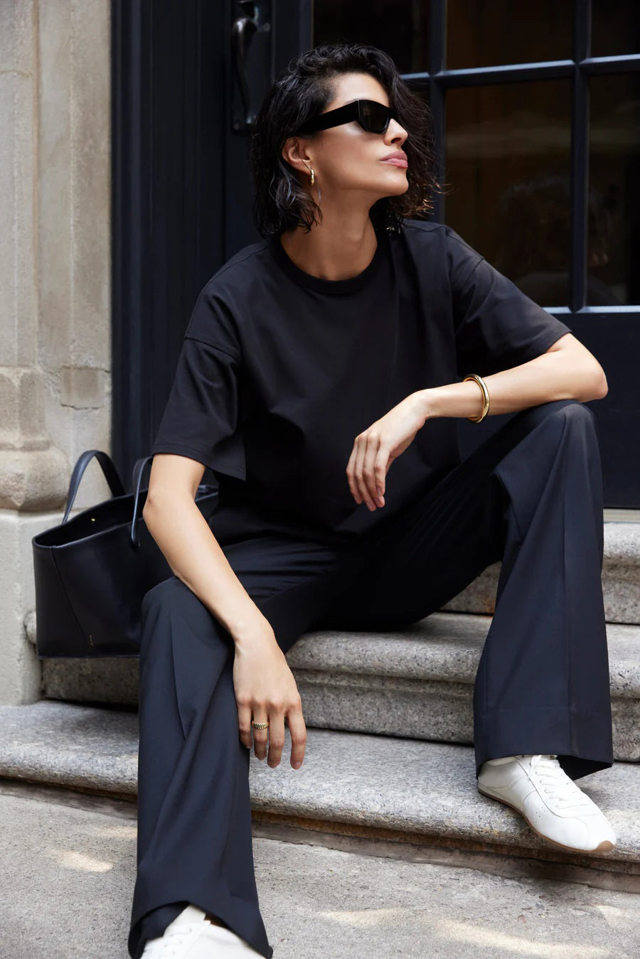 soldout.nyc the oversized tee black