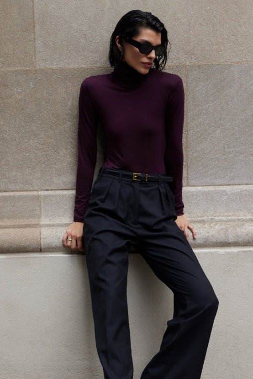 soldout.nyc the turtleneck bordeaux