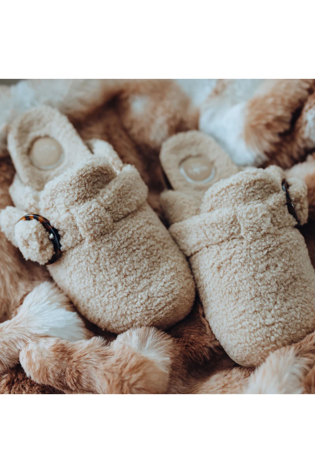 solei sea cimba sherpa clog cream puff