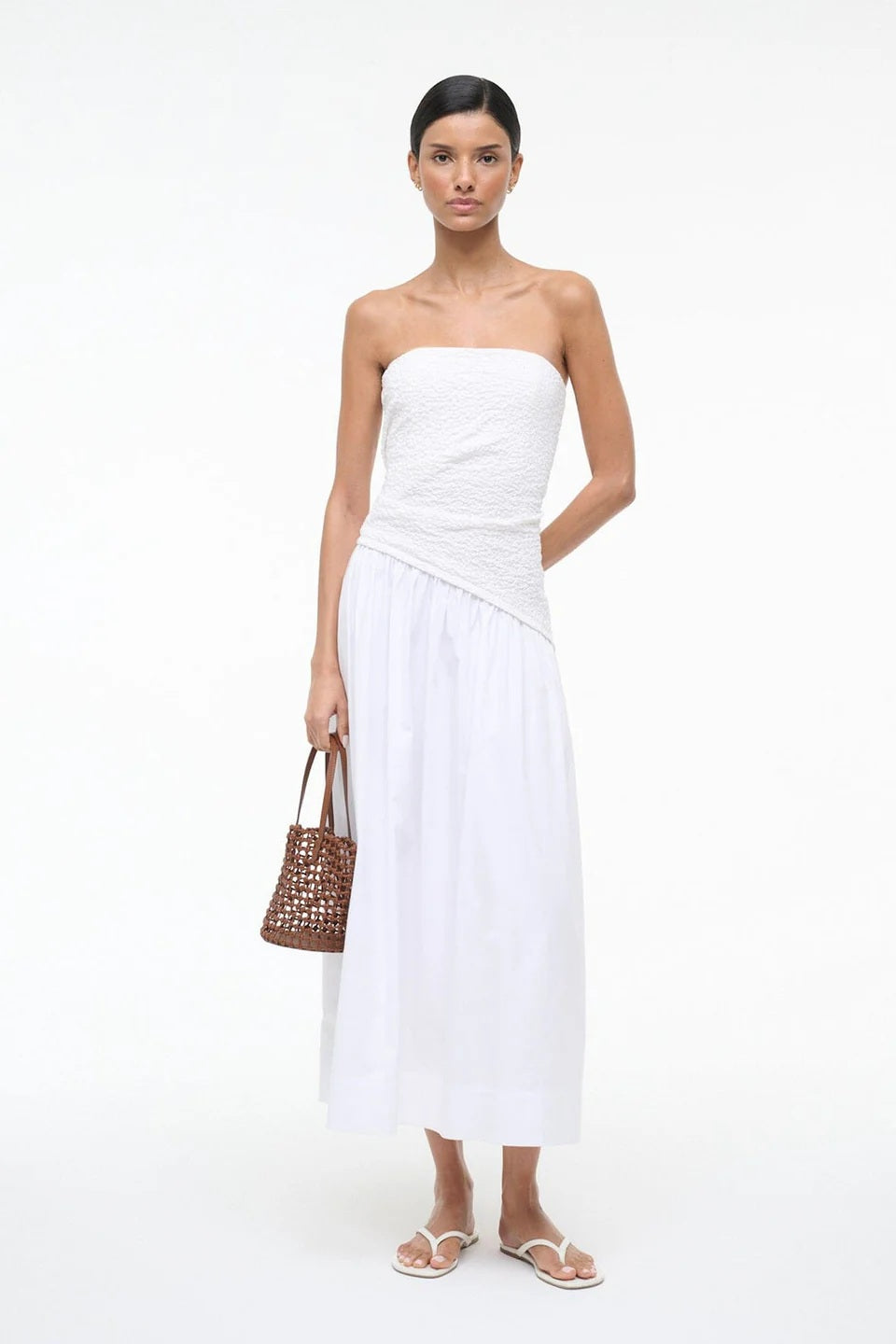 staud dress sale Phare draped silk-blend midi Staud specializes in the art of dressing well through the juxtaposition of timelessness and irreverence STAUD, Nia Dress in White,