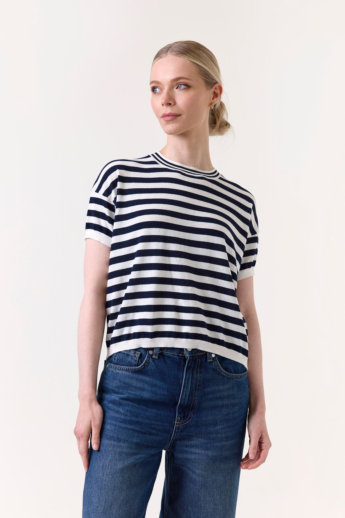 wispr by brodie bree stripe boxy tee navy ivory