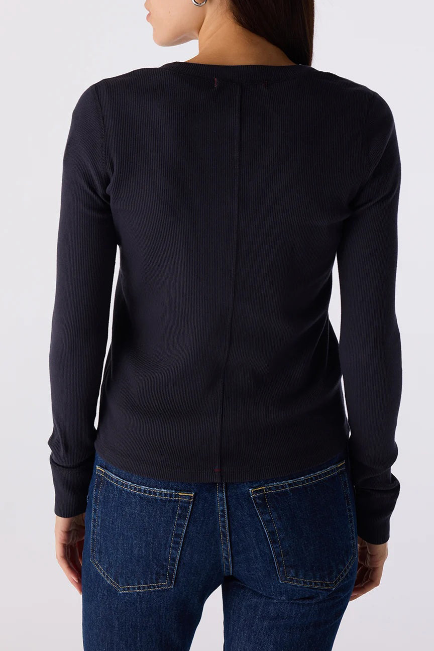 amo calla henley vintage black