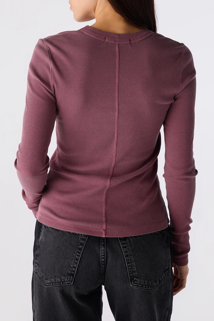 amo nico tee bloom