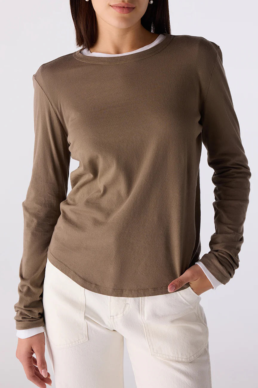 amo quinn long sleeve tee root