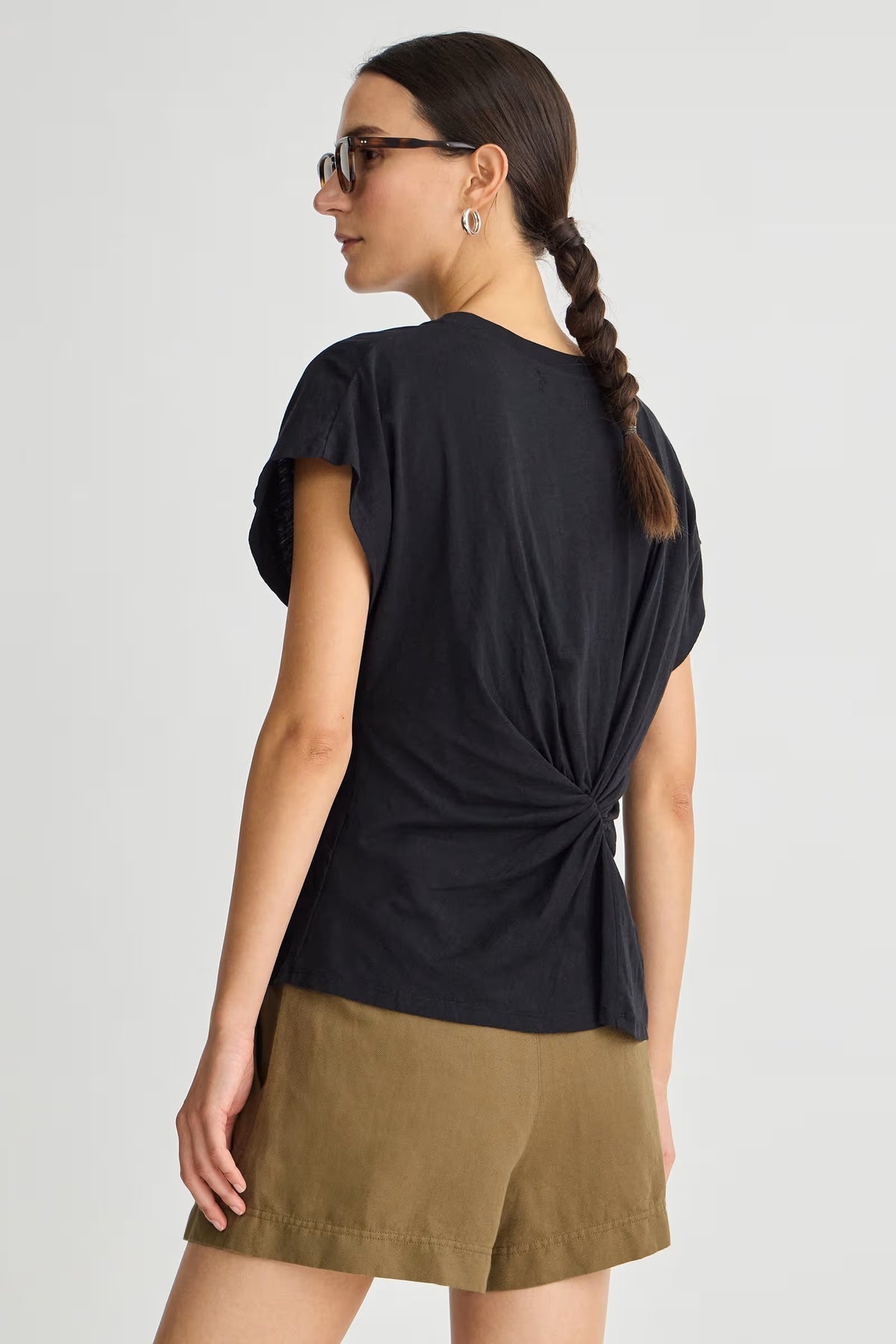apiece apart volta twist top black