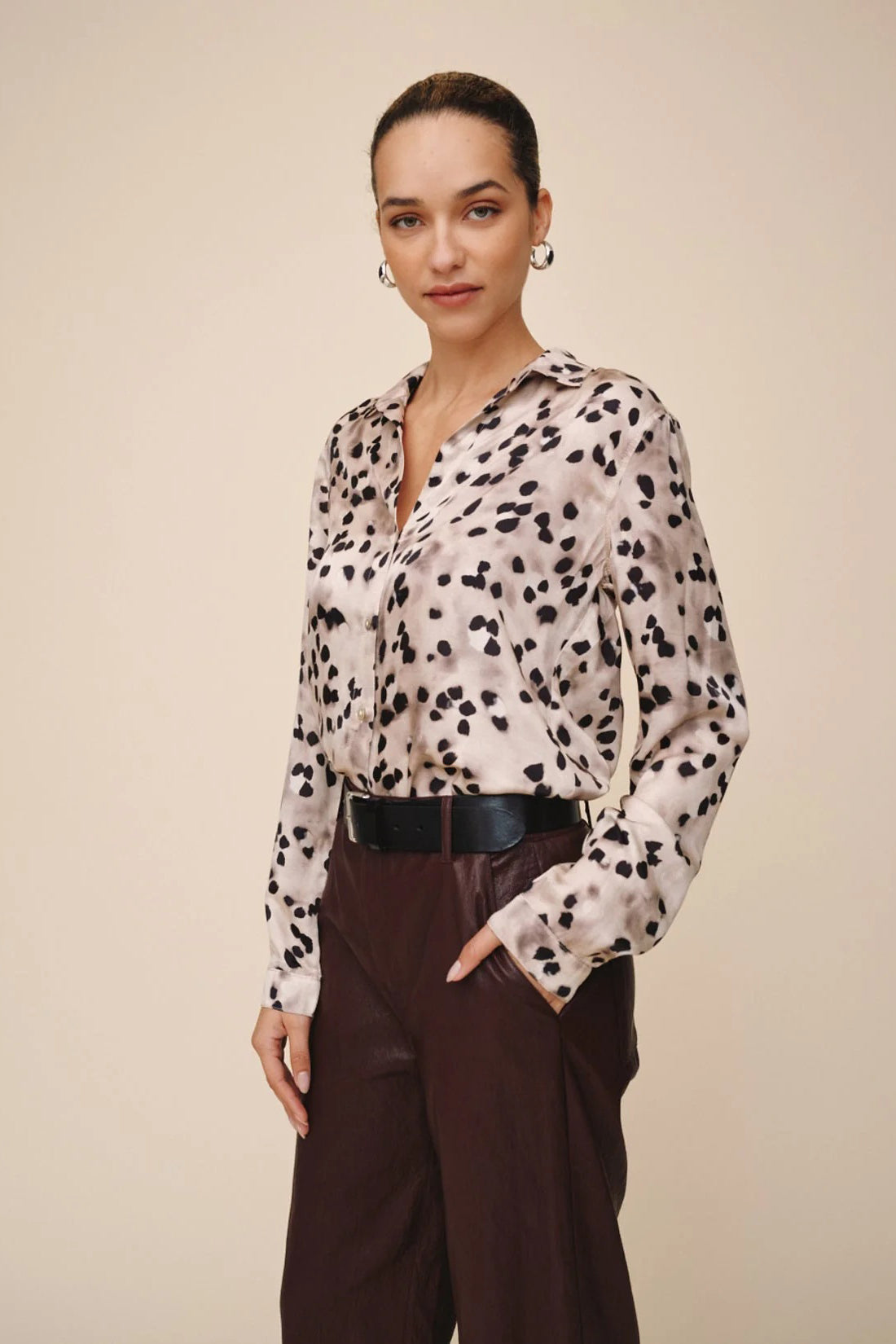 bella dahl button down shirt winter shadow