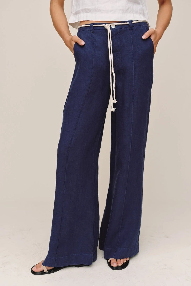 bella dahl clean waist pintuck pant nautical night