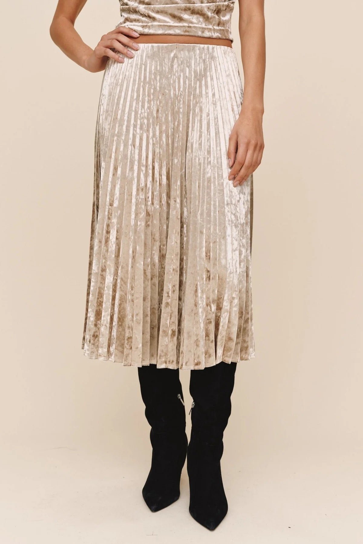 bella dahl clean waist pleated skirt mocha softee