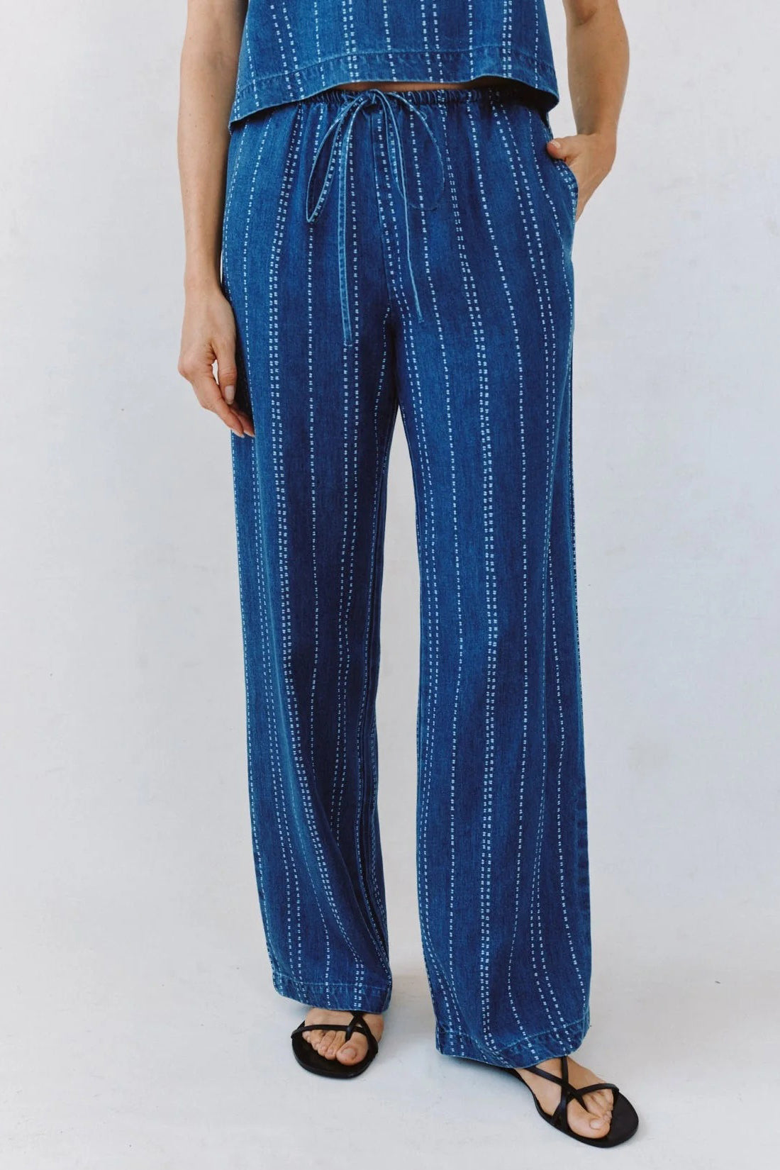 bella dahl drawstring pant indigo stripe