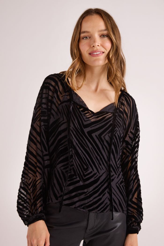 bella dahl drop shoulder pullover black 