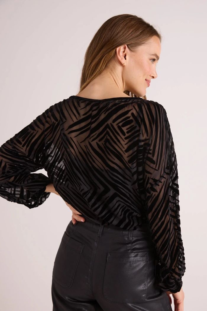 bella dahl drop shoulder pullover black 