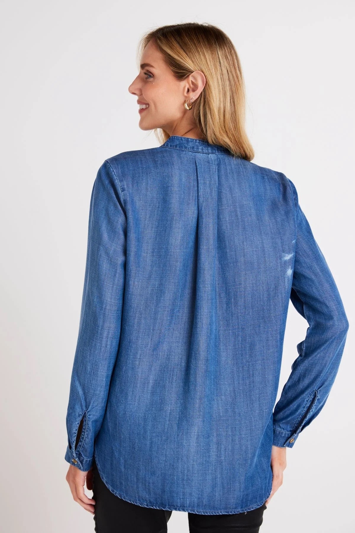 bella dahl long sleeve pocket henley moonlit haze