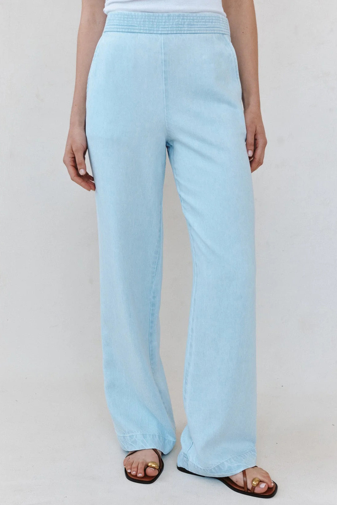 bella dahl multi stitch catalina pant coastal fade wash