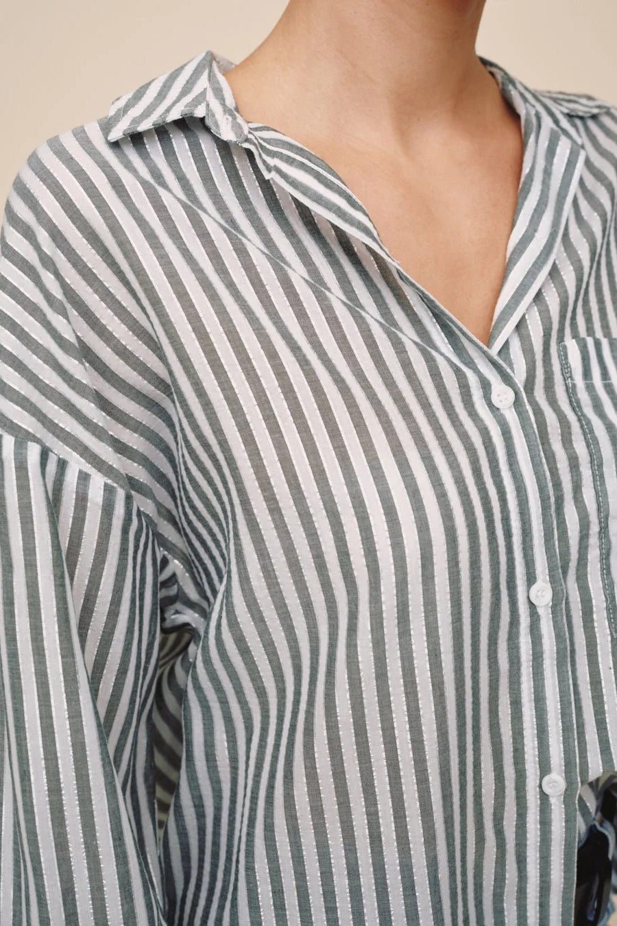 bella dahl oversize pocket shirt shimmer olive