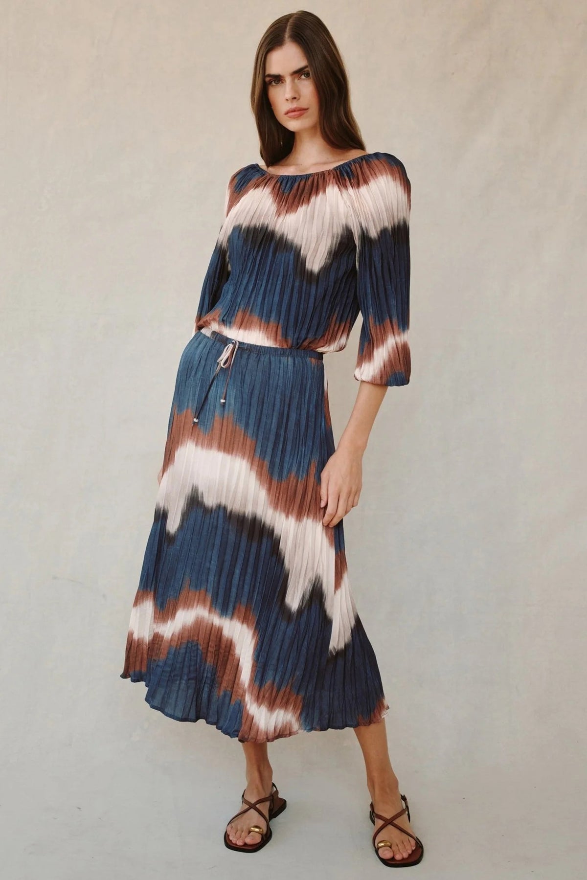 bella dahl pleated skirt with tie midnight tides