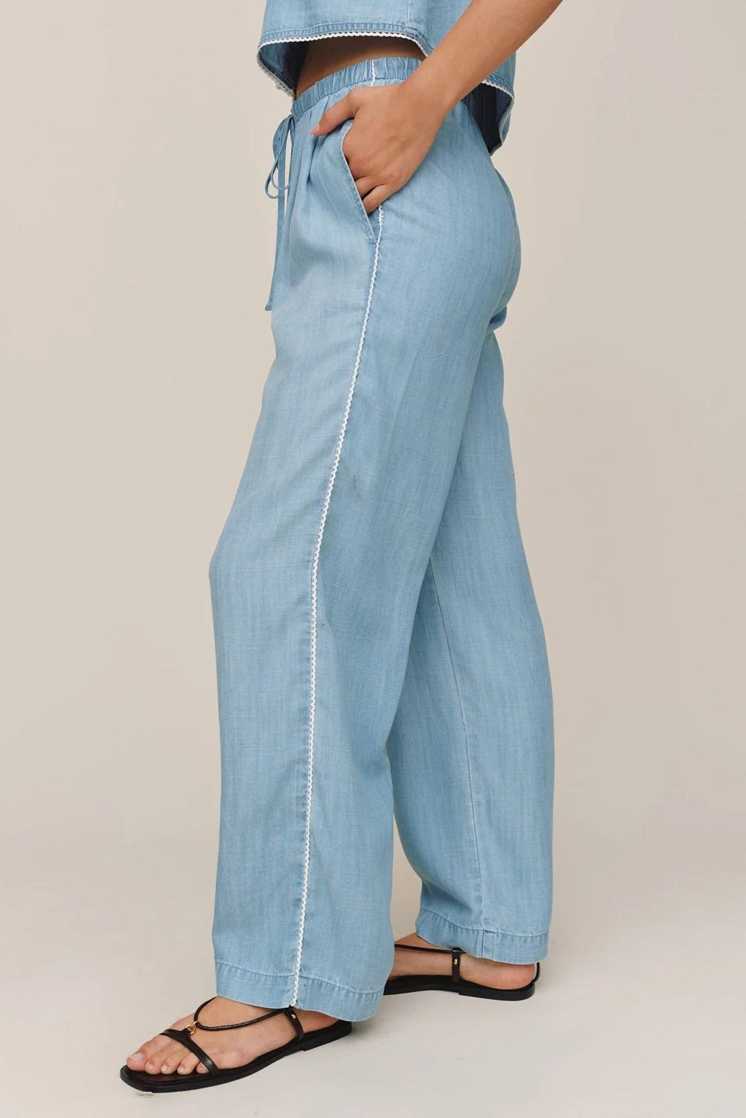 bella dahl scallop side seam pant ombre mist