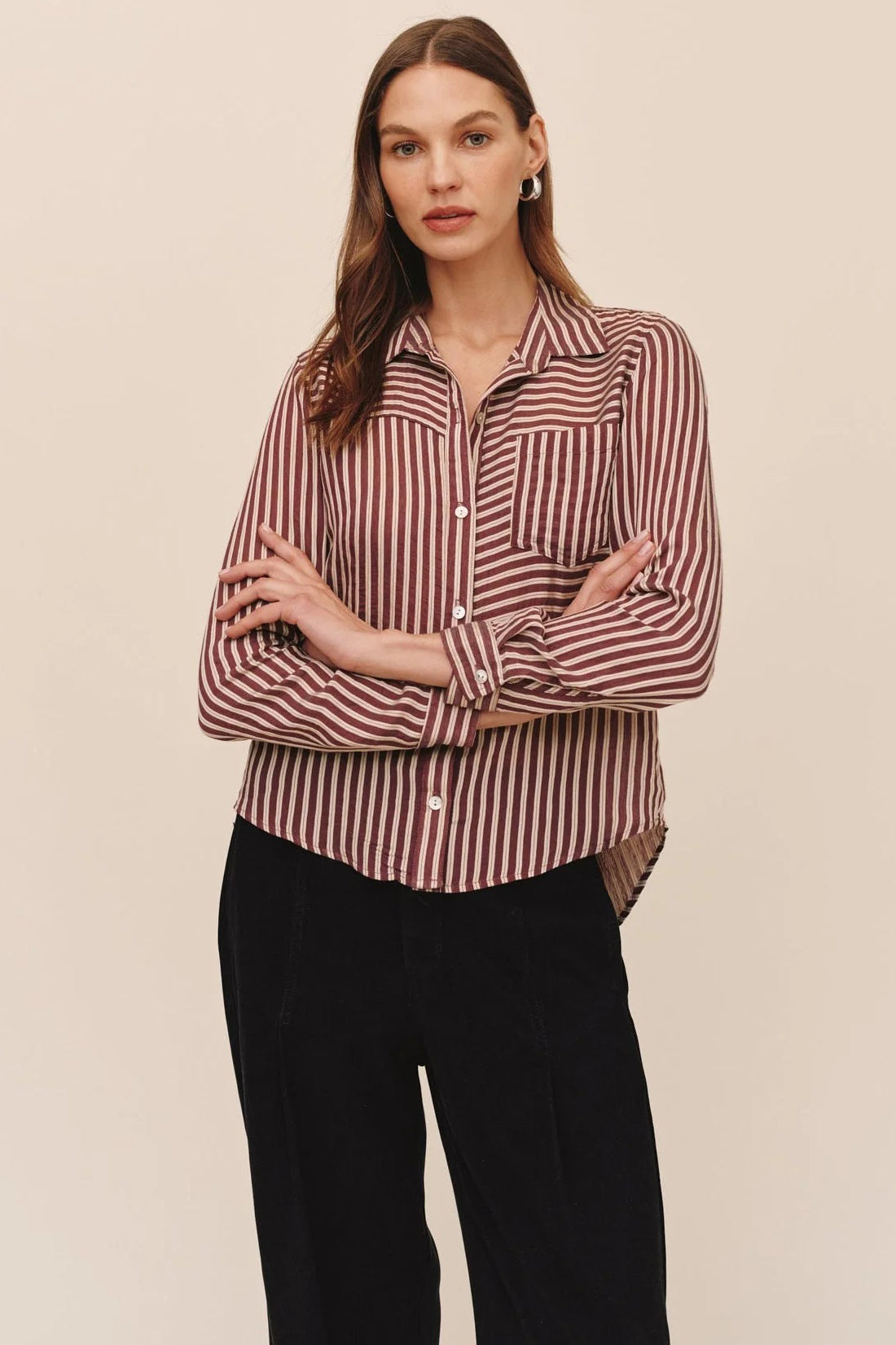bella dahl seamed button down vintage plum stripe