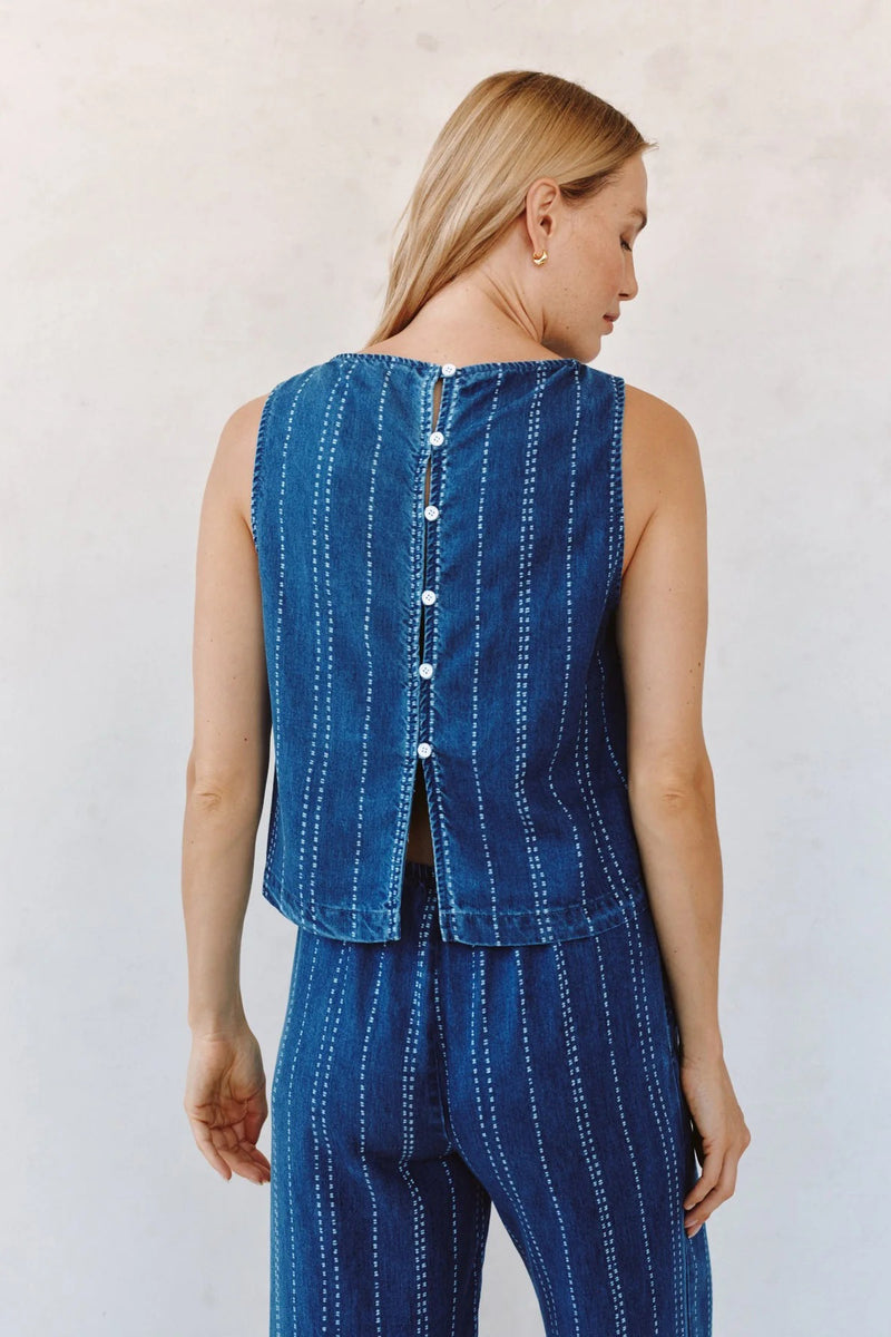 bella dahl sleeveless button back top indigo stripe