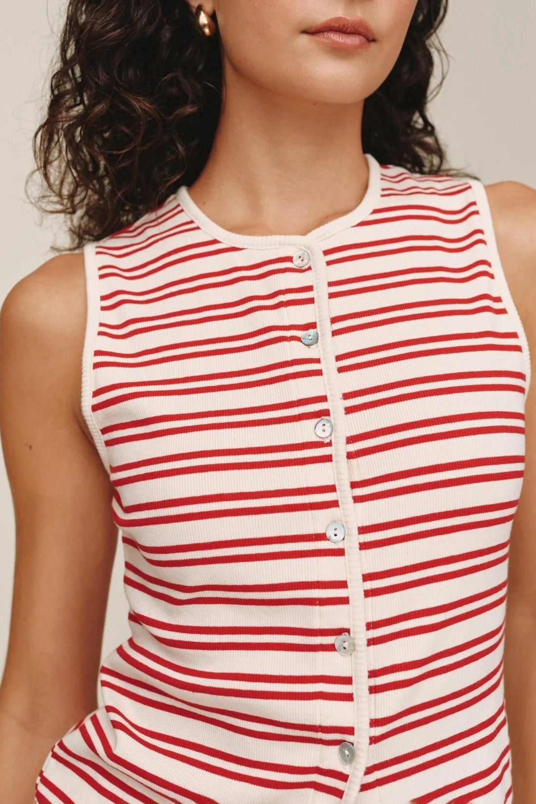 bella dahl sleeveless fitted button down sunset sail stripe