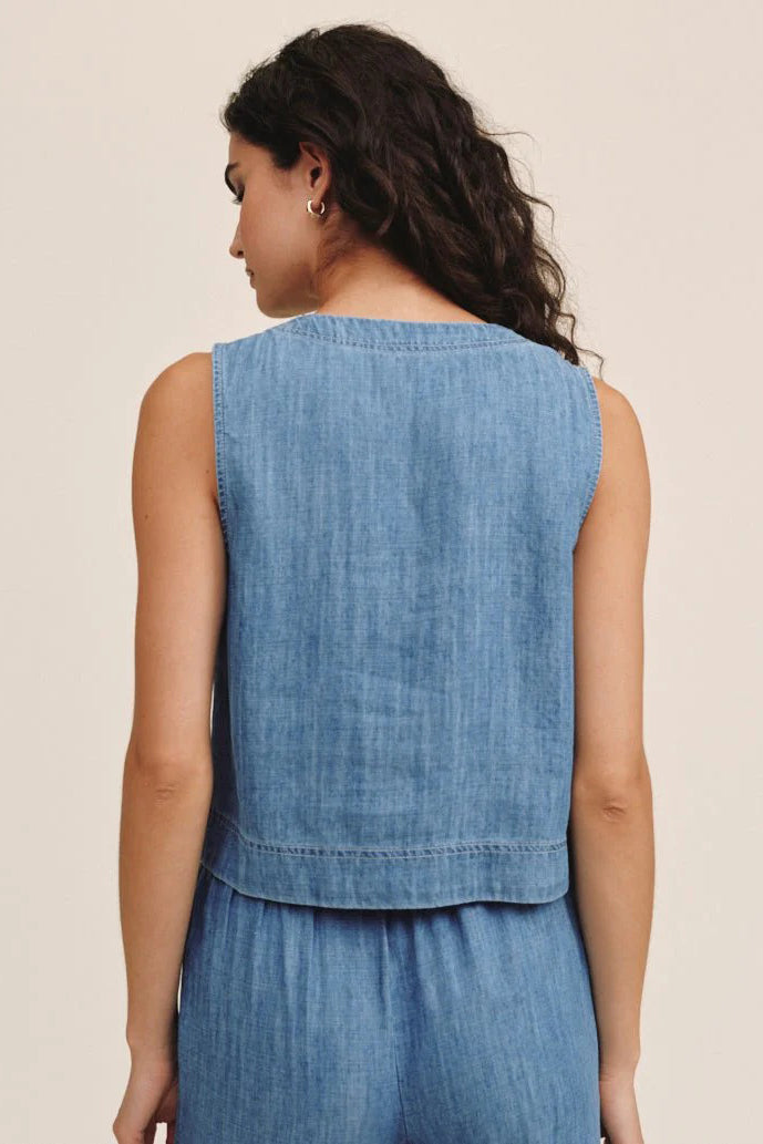 bella dahl sleeveless placket pullover island blue wash