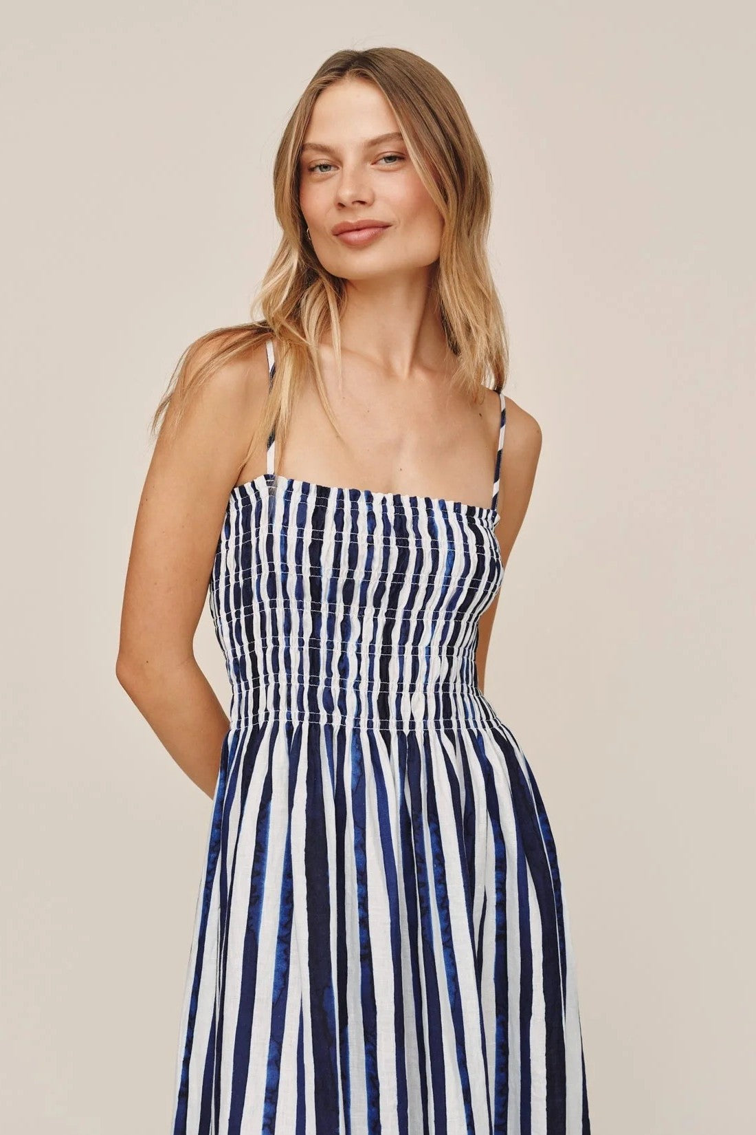 bella dahl smocked midi painted tides stripe