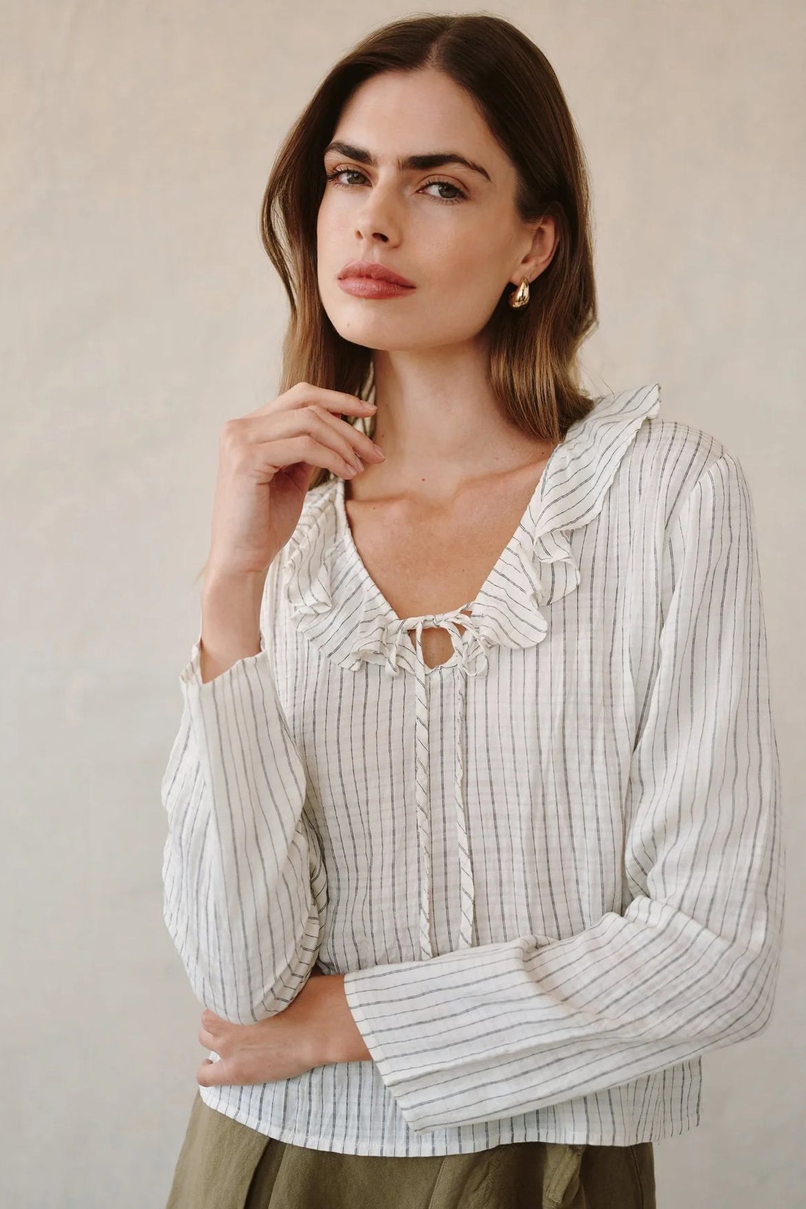 bella dahl tie ruffle neck top ecru black pinstripe
