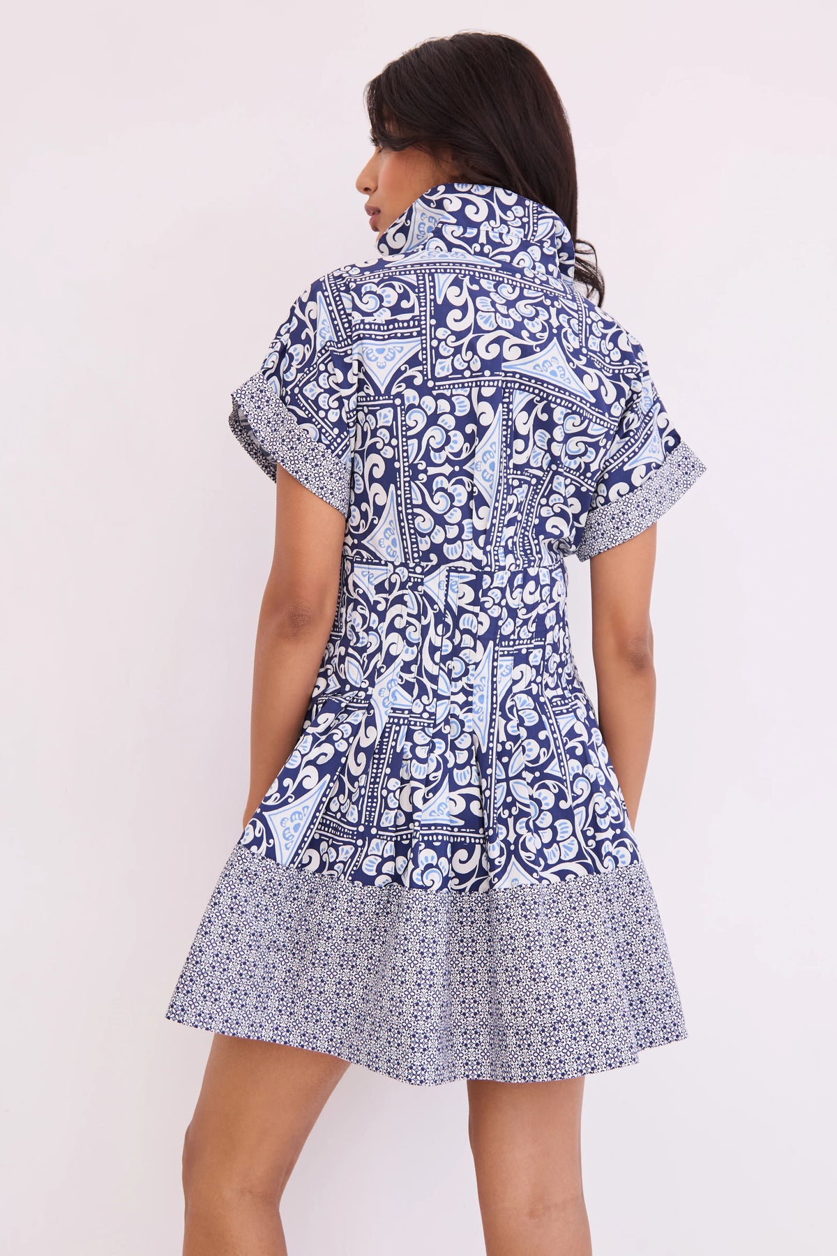 cara cara nash mini hart tile navy