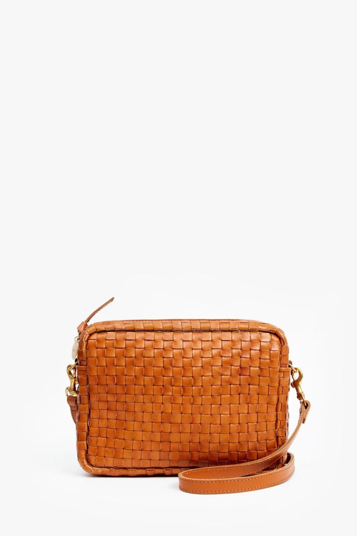 clare v. midi sac natural woven checker