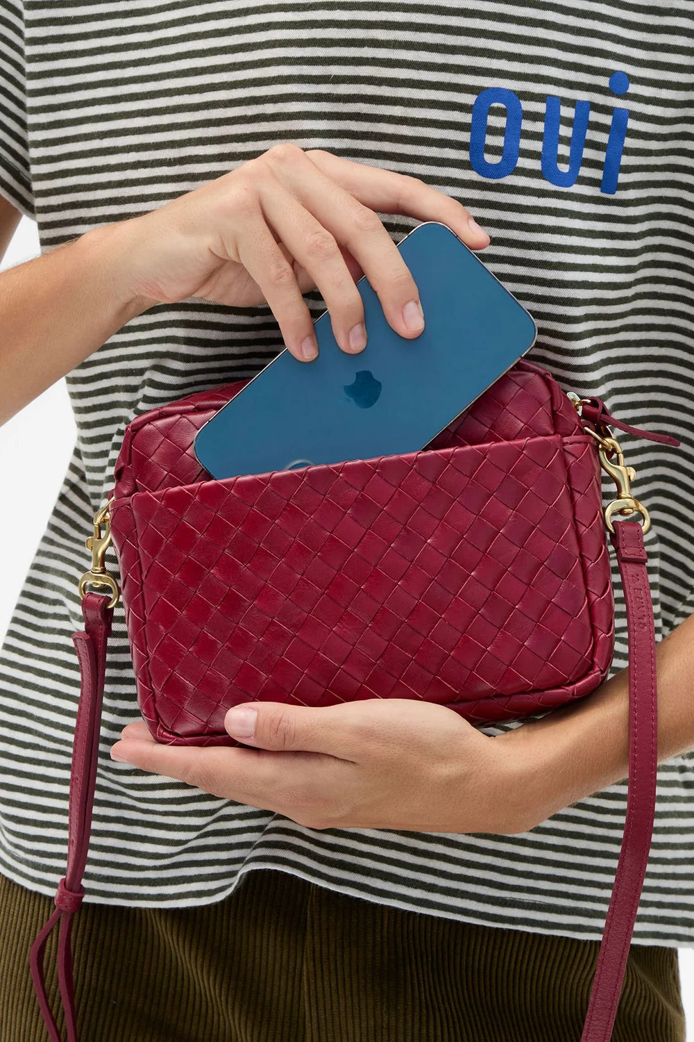 clare v. midi sac garnet woven diagonal