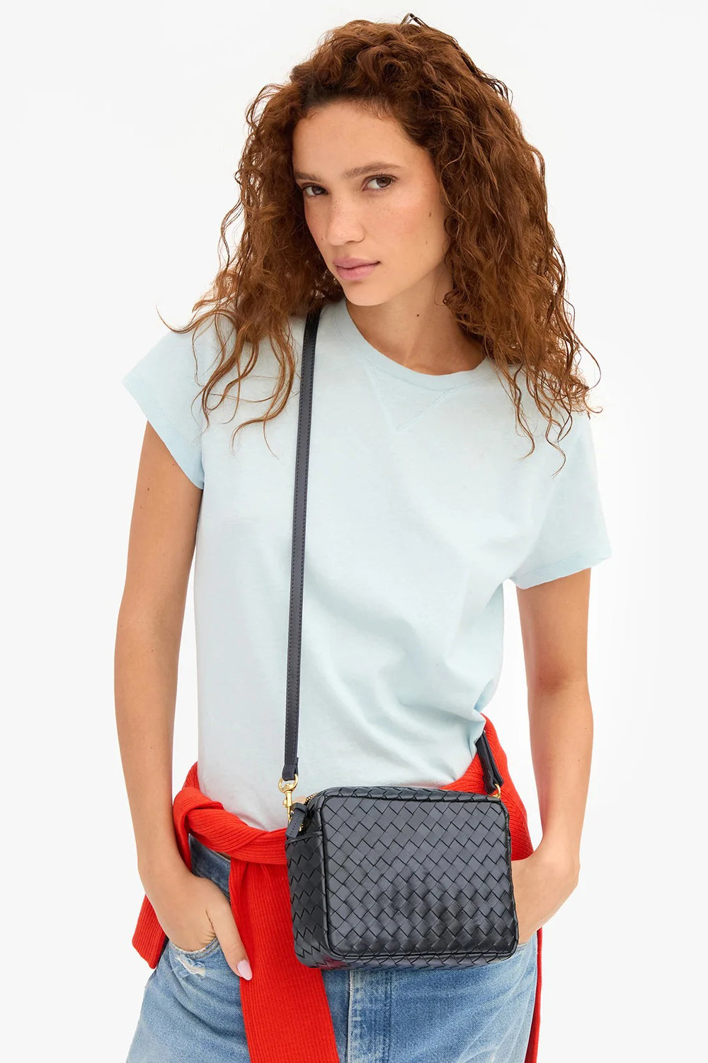 clare v. midi sac with pocket twilight navy woven