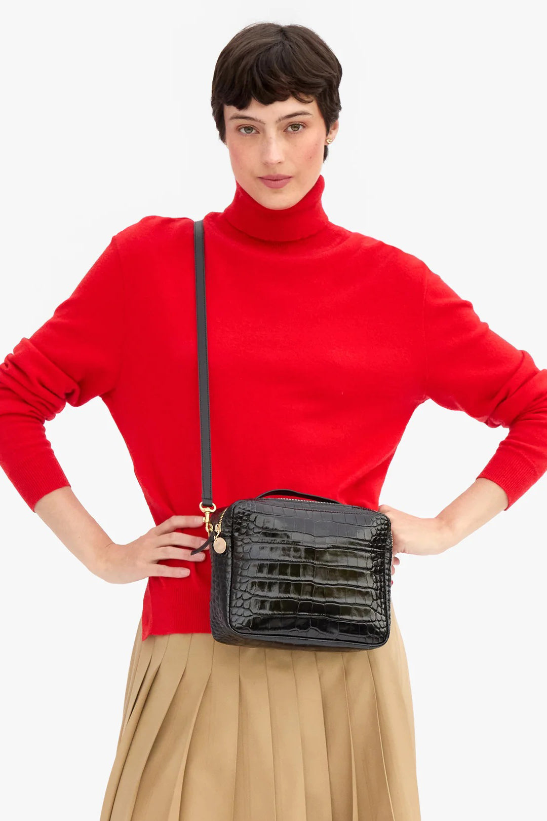 clare v. mirabel black croco embossed 