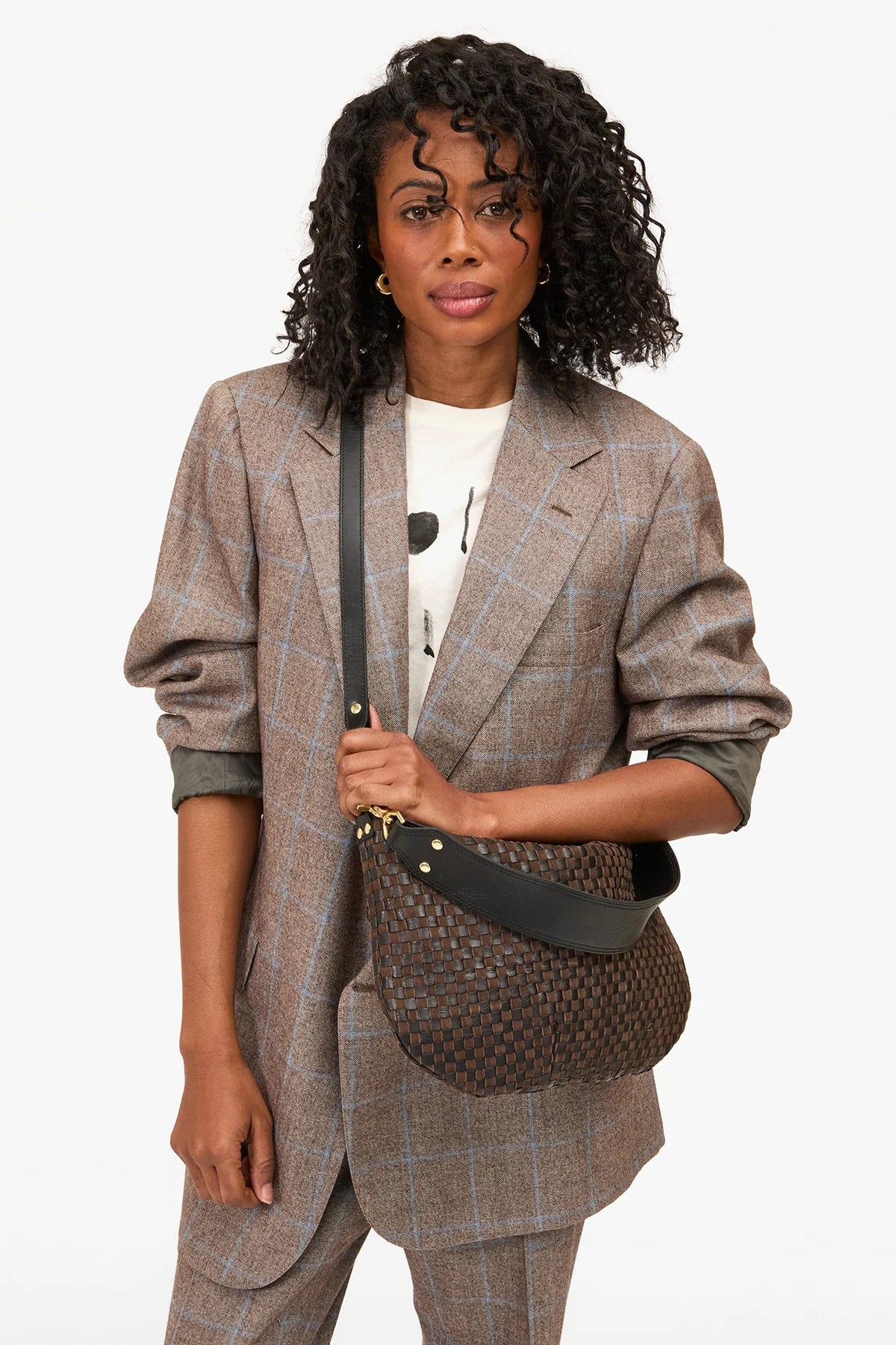 clare v. moyen messenger black chocolate woven