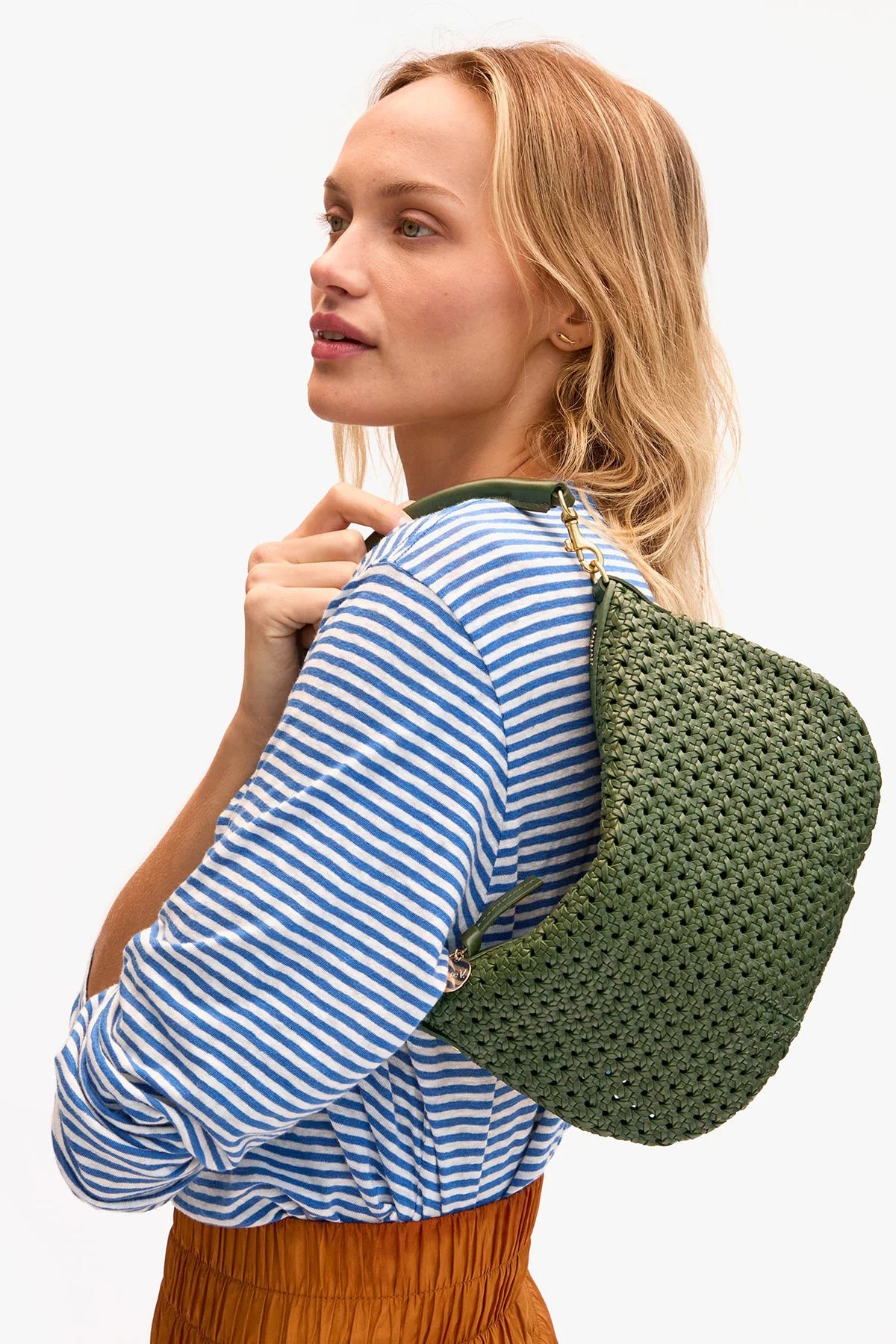 clare v. petit moyen army rattan